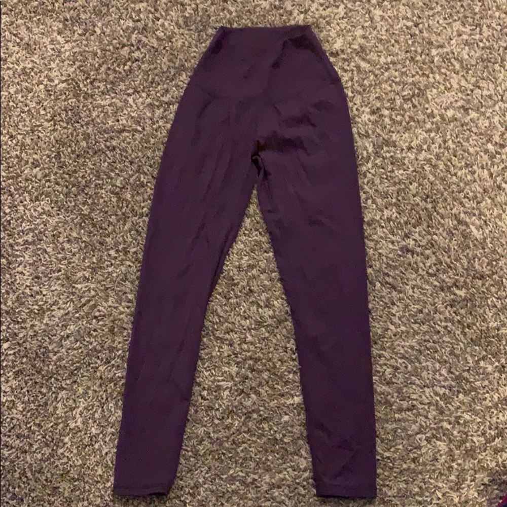 Born primitive “your go to” leggings.
